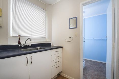 Photo of property in 22 Grenada Avenue, Forrest Hill, Auckland, 0620