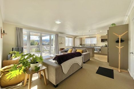 Photo of property in 28 Maclean Street, Wallaceville, Upper Hutt, 5018