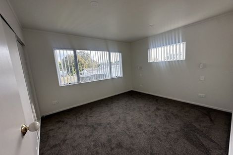 Photo of property in 8 Dennis Road, Papatoetoe, Auckland, 2025