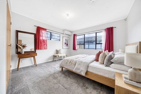 Photo of property in 15a Alma Crescent, Papakura, 2110