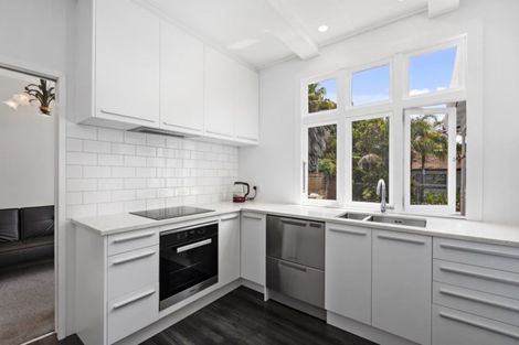 Photo of property in 1/60 Alfriston Road, Manurewa East, Auckland, 2102