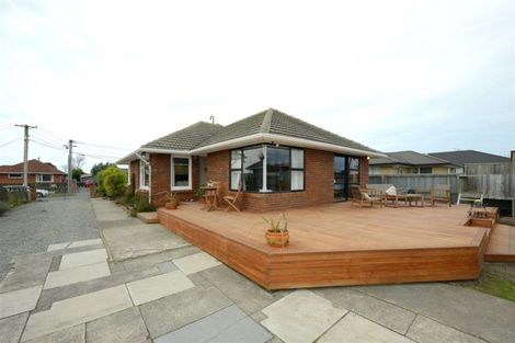 Photo of property in 9 Meon Street, Aranui, Christchurch, 8061