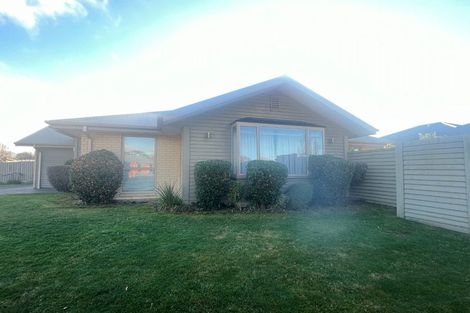 Photo of property in 10 Cridland Place, Halswell, Christchurch, 8025