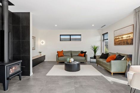 Photo of property in 29 Finstock Way, Rolleston, 7614