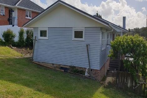Photo of property in 19 Lyford Crescent, Sunnynook, Auckland, 0620