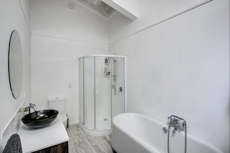 Photo of property in 1268 Taihape Road, Sherenden, Hastings, 4179