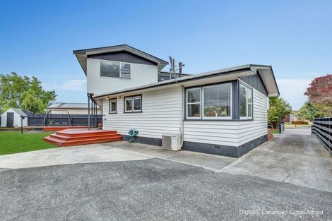 Photo of property in 8 Cohen Place, Milson, Palmerston North, 4414