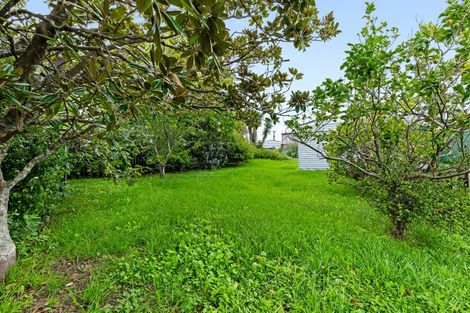 Photo of property in 92 Stanmore Bay Road, Stanmore Bay, Whangaparaoa, 0932