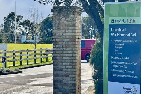 Photo of property in 4/35 John Court Street, Birkenhead, Auckland, 0626