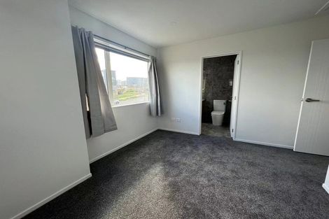 Photo of property in 4b Putiputi Way, Papakura, 2110