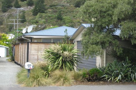 Photo of property in 11b Bay View Road, Moncks Bay, Christchurch, 8081