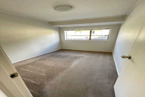 Photo of property in 23 Aberfeldy Avenue, Highland Park, Auckland, 2010