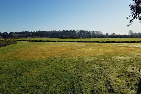 Photo of property in 18 Meadowlinks Lane, Pleasant Point, 7974