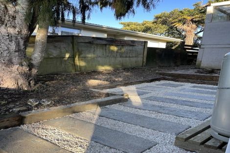 Photo of property in 49a Helena Street, Massey, Auckland, 0614