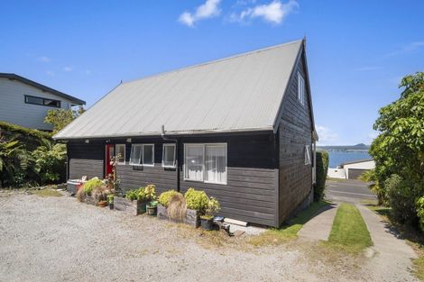 Photo of property in 108 Wakeman Road, Acacia Bay, Taupo, 3330