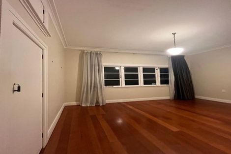 Photo of property in 7 Otahuri Crescent, Greenlane, Auckland, 1051