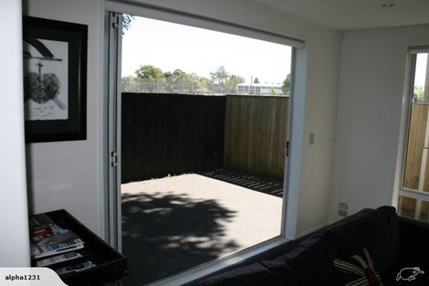 Photo of property in 9b Pavilion Crescent, Hillmorton, Christchurch, 8024
