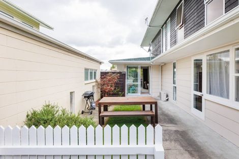 Photo of property in 4 Anaru Place, Awapuni, Palmerston North, 4412