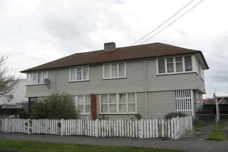 Photo of property in 46-48 Cameron Crescent, Masterton, 5810