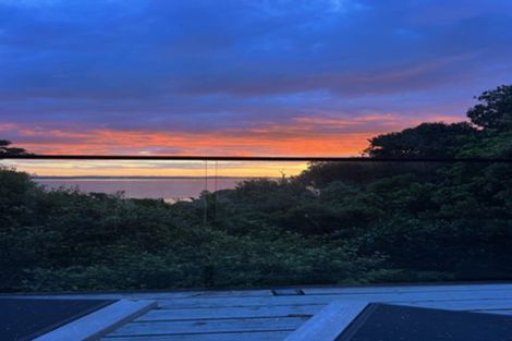 Photo of property in 14 Okoka Road, Omiha, Waiheke Island, 1081