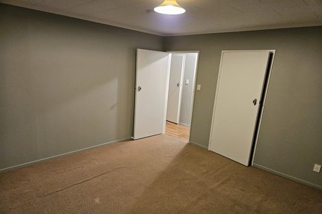 Photo of property in 51 Hartford Crescent, Totara Park, Upper Hutt, 5018