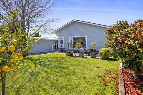 Photo of property in 30 Kahikatea Street, Inglewood, 4330