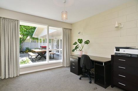 Photo of property in 32 Ashgrove Street, Rangiora, 7400