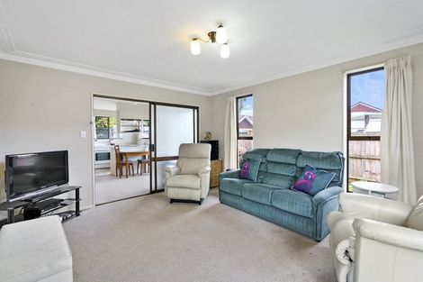 Photo of property in 1/22 Camrose Place, Ilam, Christchurch, 8041