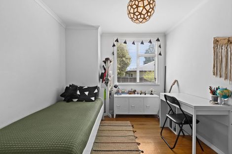 Photo of property in 9 Hammond Road, Taradale, Napier, 4112