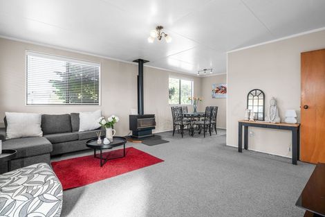 Photo of property in 8 Bruton Place, Nawton, Hamilton, 3200