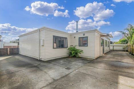 Photo of property in 19 Moore Street, West End, Palmerston North, 4412