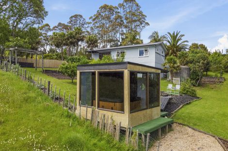 Photo of property in 330 Horeke Road, Okaihau, 0475