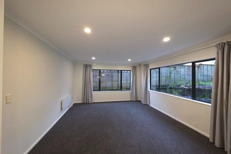 Photo of property in 14 Murrayfield Lane, Manurewa, Auckland, 2105