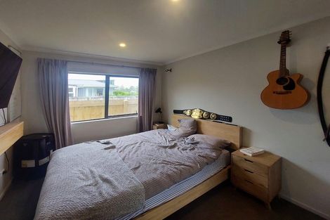 Photo of property in 9 Tapu Road, Huapai, Kumeu, 0810