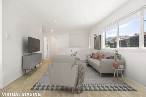 Photo of property in 8 Asbury Crescent, Campbells Bay, Auckland, 0630