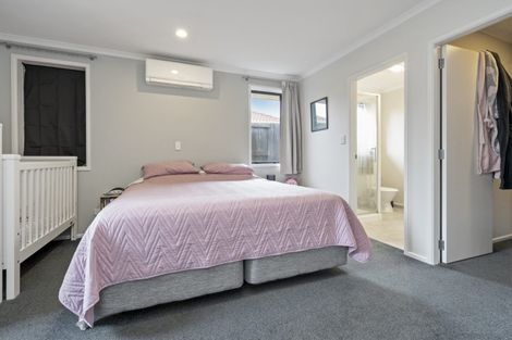 Photo of property in 12 Earlswood Avenue, Hamilton East, Hamilton, 3216