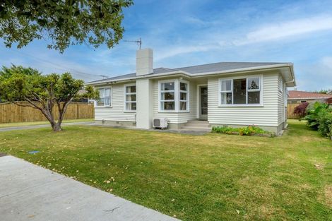 Photo of property in 51 Duke Street, Levin, 5510