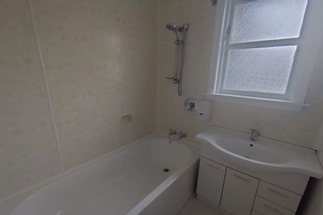 Photo of property in 5 Gregory Avenue, Islington, Christchurch, 8042