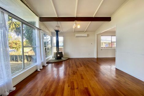 Photo of property in 35 Fairlight Place, Manurewa, Auckland, 2102