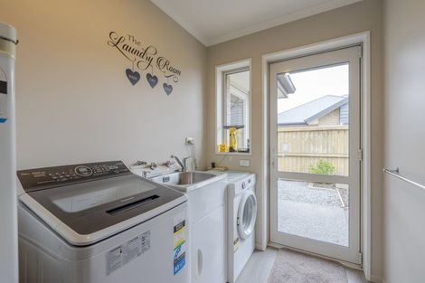 Photo of property in 15 Sutherland Drive, Kaiapoi, 7630