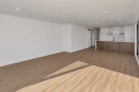 Photo of property in 8 Taurangawaka Road, One Tree Point, 0118