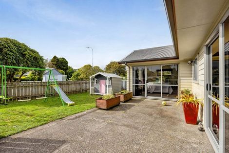 Photo of property in 13 Craig Street, Stratford, 4332