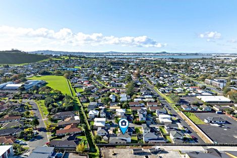 Photo of property in 10 Koko Mews, Mangere Bridge, Auckland, 2022