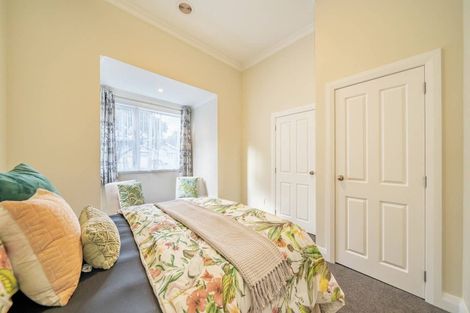 Photo of property in 22 Elizabeth Street, Petone, Lower Hutt, 5012