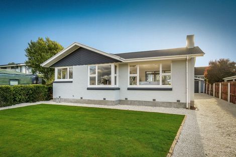 Photo of property in 265 Wainoni Road, Avondale, Christchurch, 8061