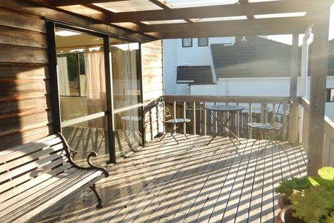 Photo of property in 1/13a Kitewao Street, Northcote, Auckland, 0627