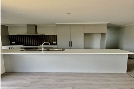 Photo of property in 49 Tamapahore Boulevard, Papamoa Beach, Papamoa, 3118