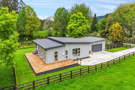 Photo of property in 4 Burnsdale Drive, Ngongotaha Valley, Rotorua, 3072