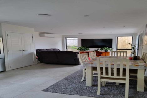 Photo of property in 8 Papaka Lane, Poike, Tauranga, 3112