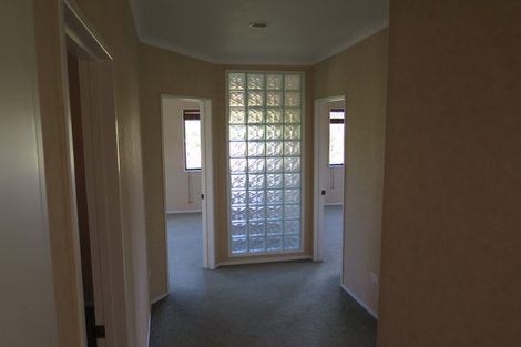 Photo of property in 4/44 Carlisle Road, Browns Bay, Auckland, 0630